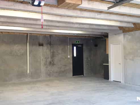 Modern Live-Work Industrial Unit