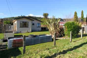 7 Main Street, Reefton
