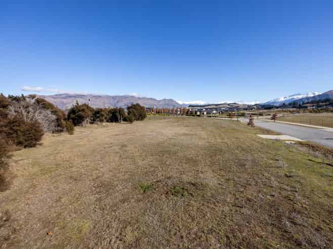 2 Radiata Drive, Wanaka