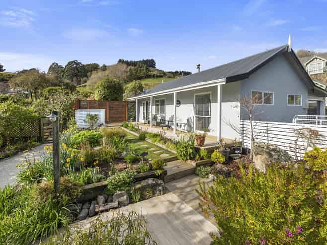 23 Greenacres Street, Macandrew Bay