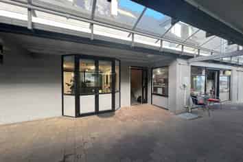 AFFORDABLE FIRST FLOOR OFFICE/STUDIO 
