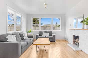 1/221 Birkdale Road, Birkdale