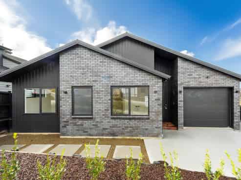 24 Kikorangi Drive, Wainui