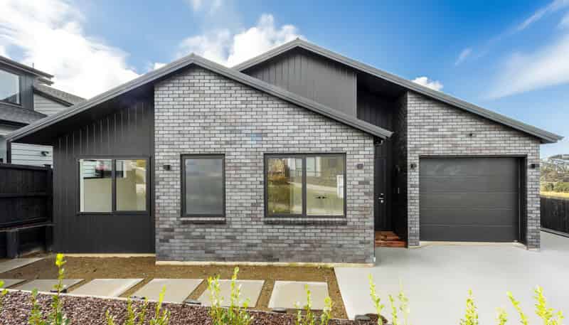 24 Kikorangi Drive, Orewa