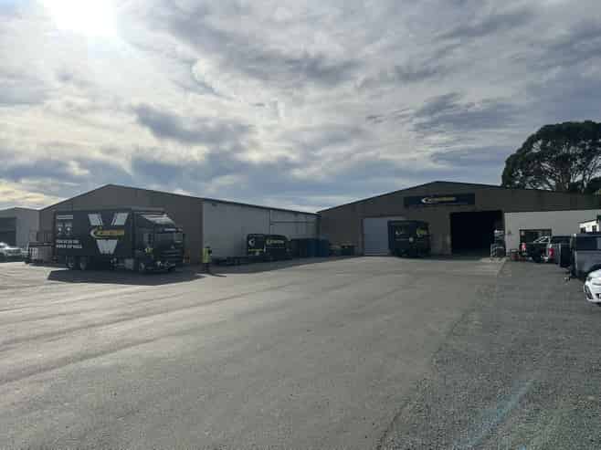 Quality Industrial with Excellent Yarding