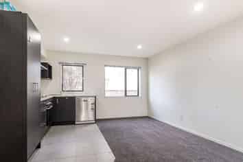 12/11 Gordon Place, Newtown
