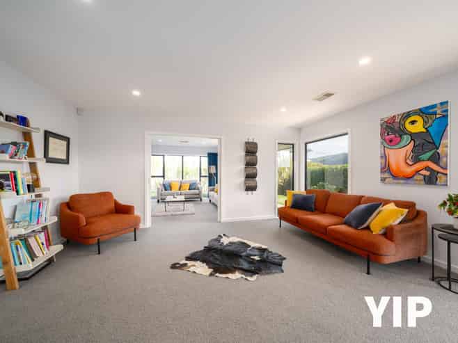 152 John Burke Drive, Aotea