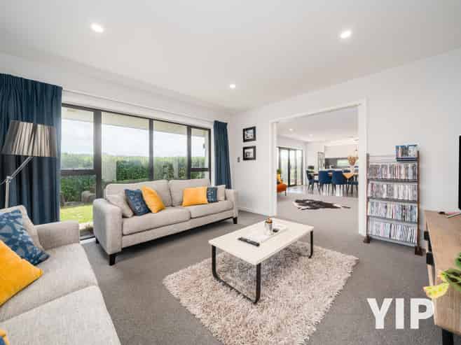 152 John Burke Drive, Aotea