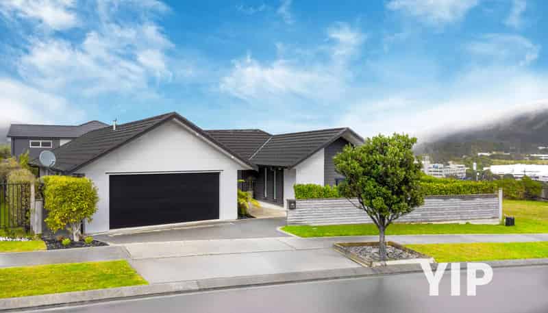 152 John Burke Drive, Aotea
