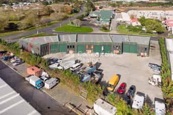 Live/Work Papakura Office - 90M²