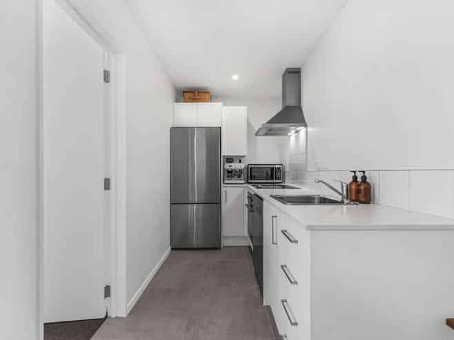 G08/28A Eileen Newey Place, Henderson
