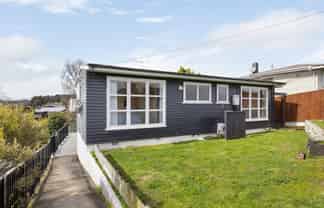 28 Hillcrest Road, Hillcrest