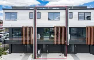 15B Tomintoul Place, Highland Park