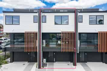 15B Tomintoul Place, Highland Park