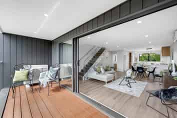 15B Tomintoul Place, Highland Park