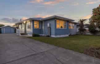 13 Bowen Street, LEVIN
