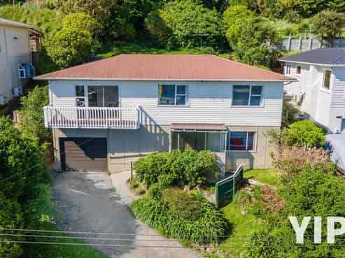 93 Black Rock Road, Newlands