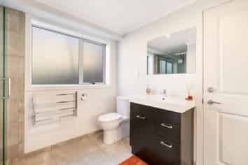 A/25 Kauri Road, Stanmore Bay