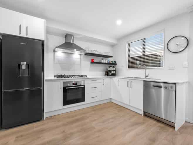 12 Autumn Blaze Street, Hobsonville