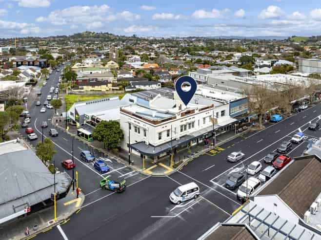 High Profile Remuera corner investment