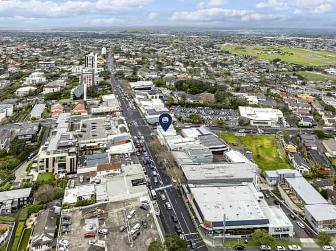 High Profile Remuera corner investment