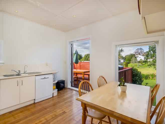 4 Watea Road, Sandringham