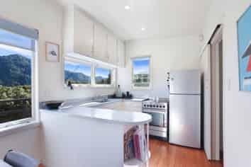 26 Ocean View Road, Huia