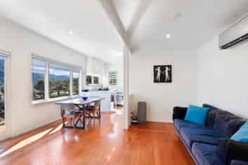26 Ocean View Road, Huia