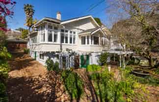 12 Ferner Avenue, Mount Albert
