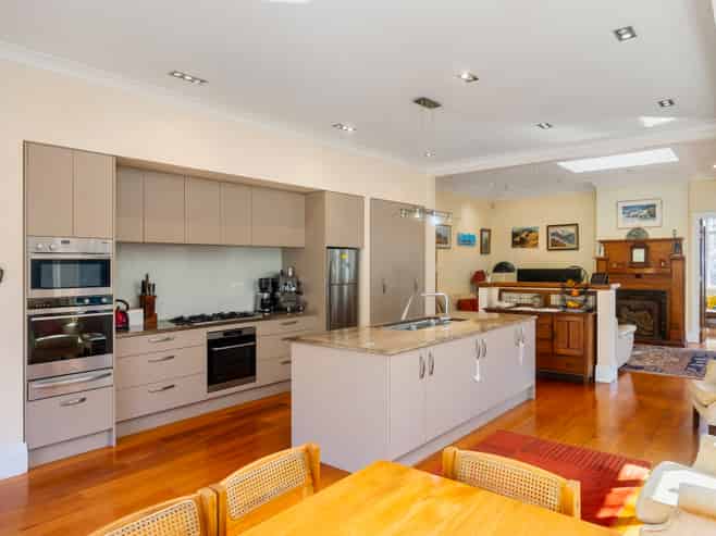 12 Ferner Avenue, Mount Albert