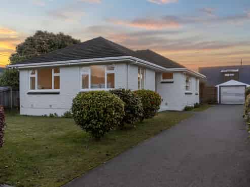 51 Liverton Crescent, Bishopdale