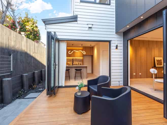 4B Lyford Crescent, Sunnynook