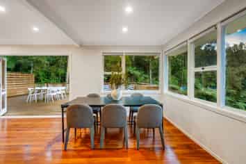 208 Forest Hill Road, Waiatarua