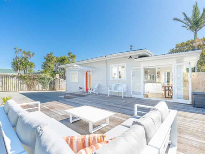 1258C New North Road, Avondale