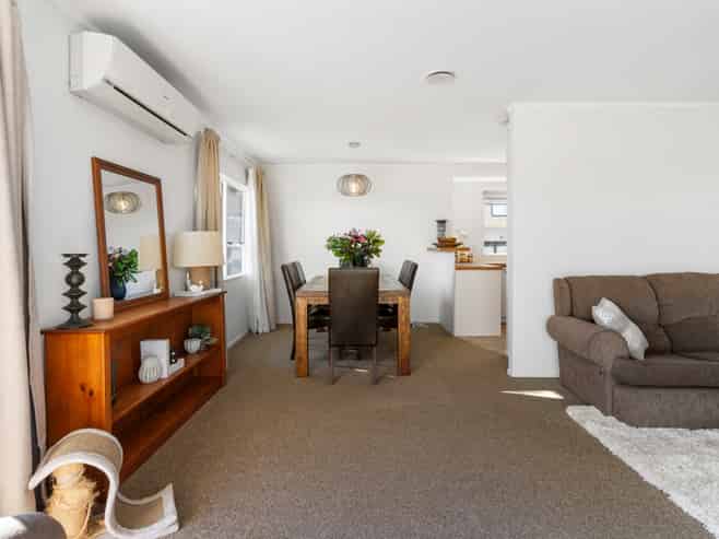 1/30 Vodanovich Road, Te Atatu South