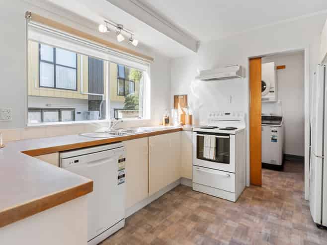 1/30 Vodanovich Road, Te Atatu South