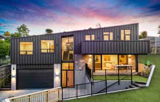 8 Kaihuia Lane, Oratia
