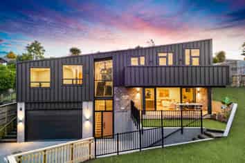 8 Kaihuia Lane, Oratia
