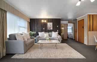 31 & 31A Kawaha Point Road, Fairy Springs