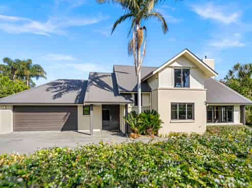 98b Western Hills Drive, Kensington