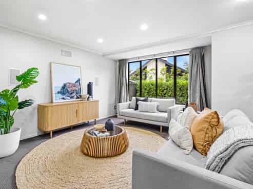 98b Western Hills Drive, Kensington