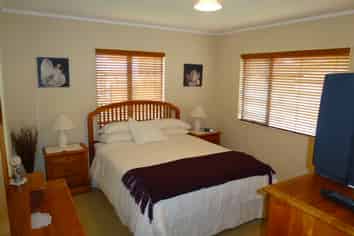 425 Linton Crescent, Whangamata