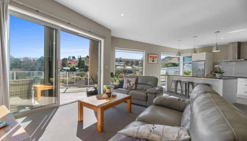 53 Graham Place, Bellevue