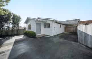 7A McLellan Street, Tawa