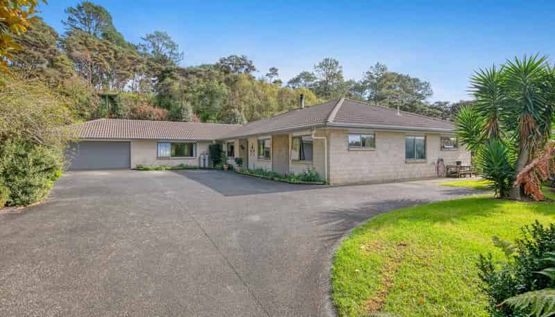 42 Urumaraki Avenue, Helensville