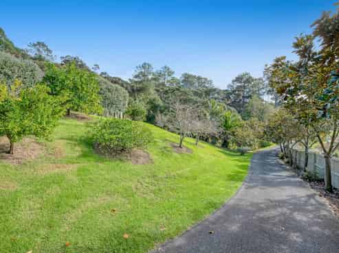 42 Urumaraki Avenue, Helensville
