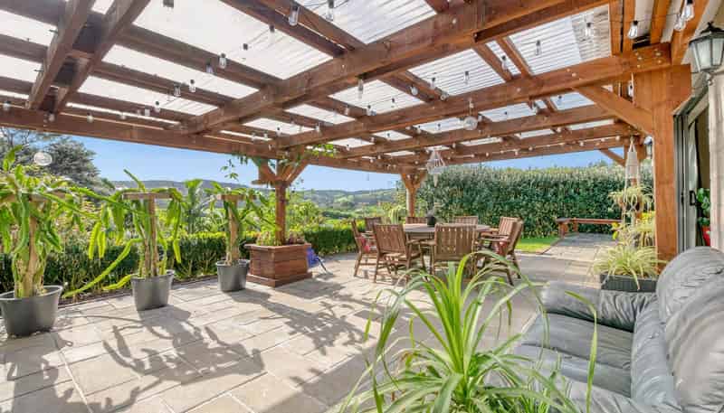42 Urumaraki Avenue, Helensville