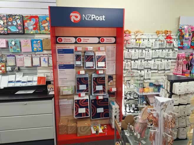 Well established Lotto and Post Shop
