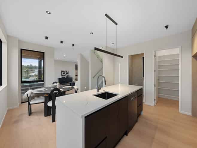 34A William Souter Street, Forrest Hill