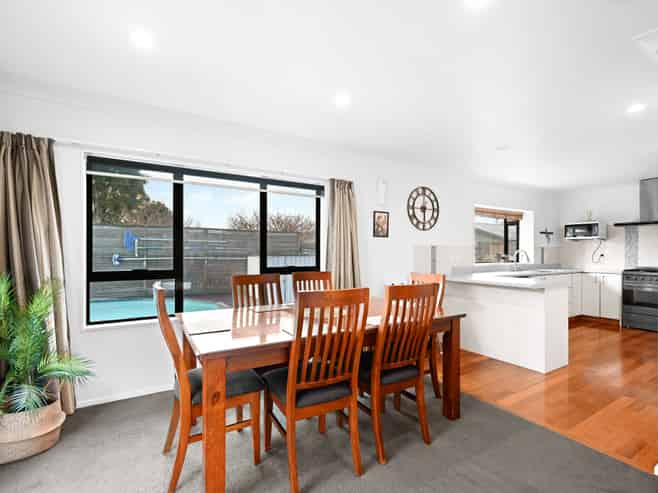 27 Halcione Close, Flagstaff
